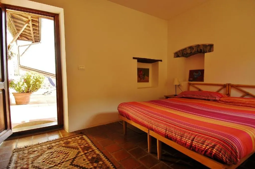 Farm stay Agriturismo Giandriale Villa Tavarone Italy
