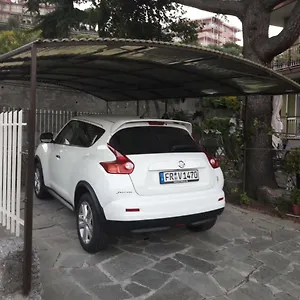 Con Giardino Privato Appartement